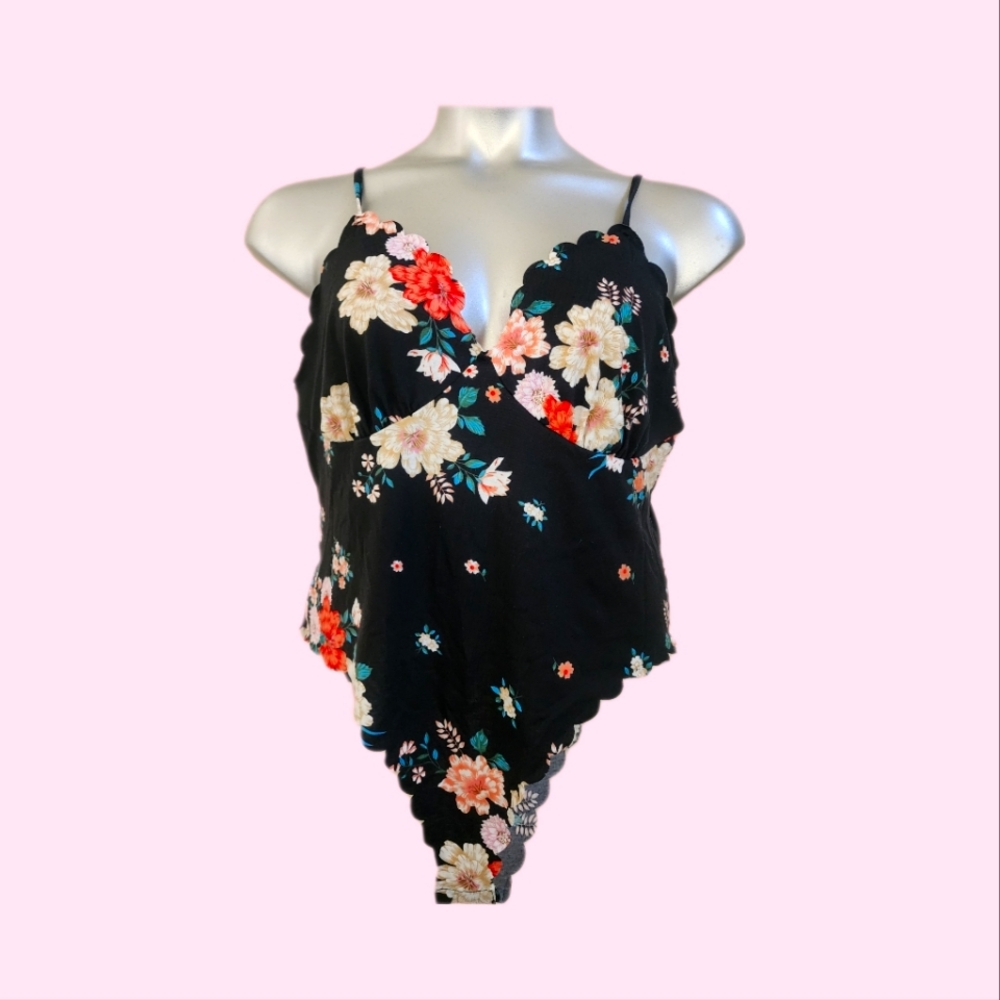 Shein Floral Black Bodysuit - 2XL